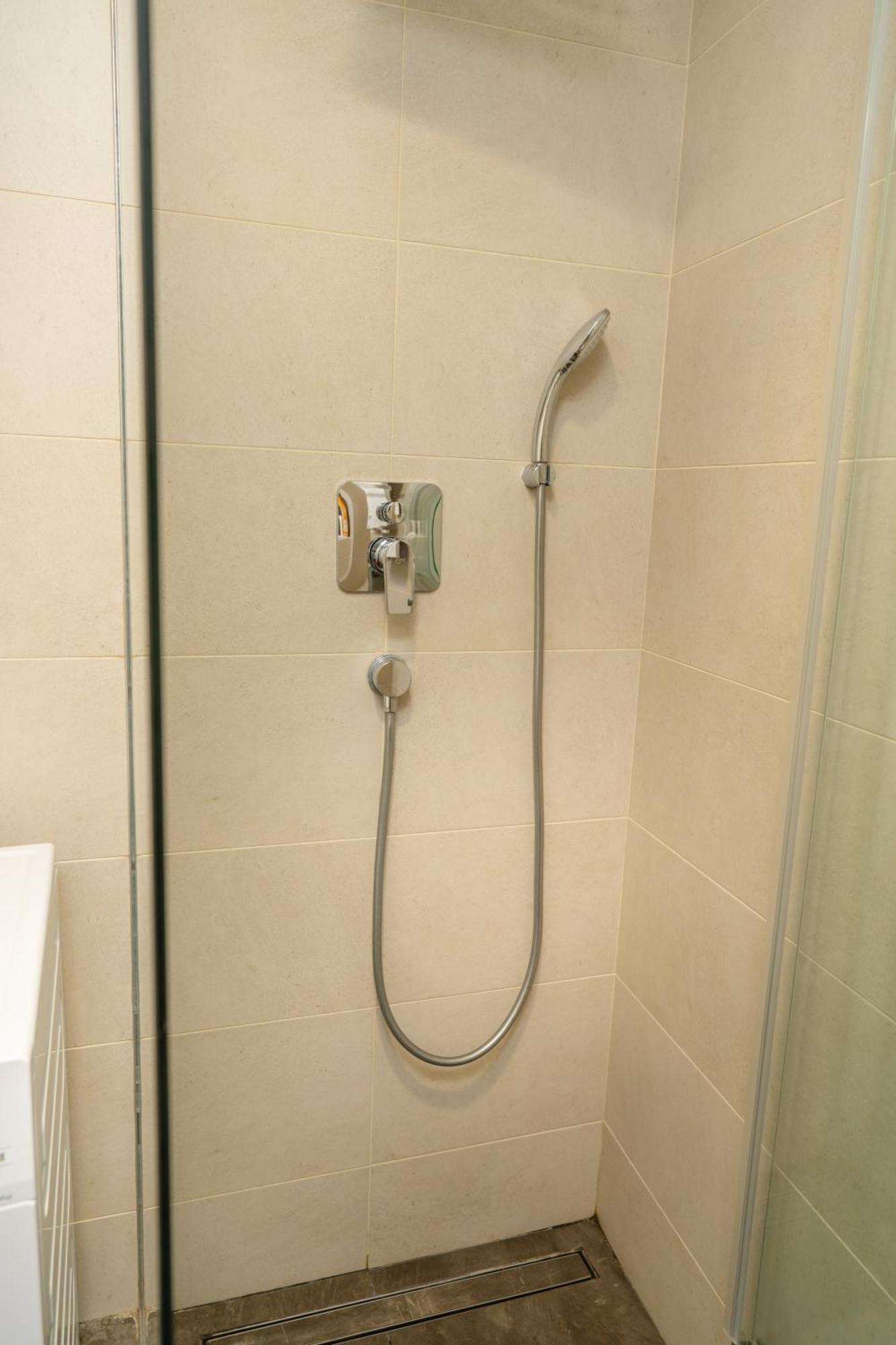 Kondina Suites Beograd Bagian luar foto